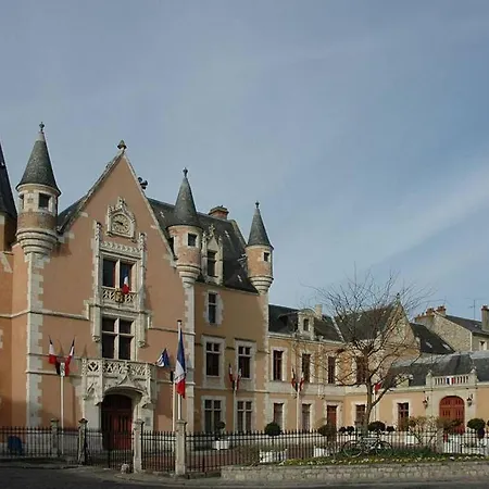 Apartment Beau Studio Avec Terrasse Sur La Commune D'etampes Étampes